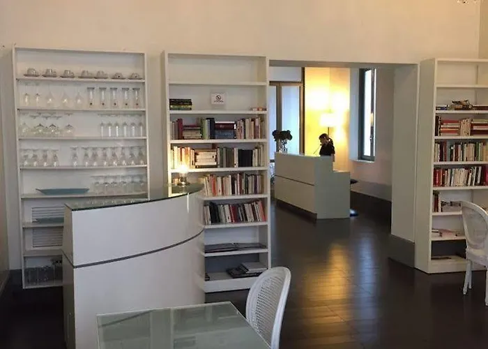 أنتيكا لوكاندا داي ميركانتي فندق