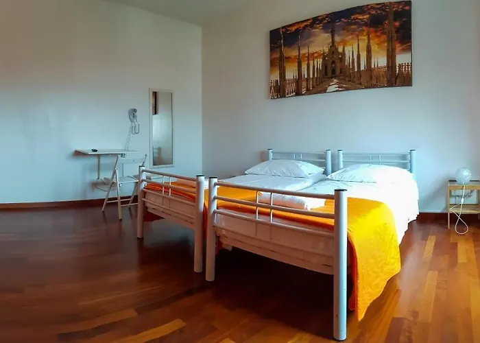 Foresteria Lombarda By Max Pensjonat Mediolan