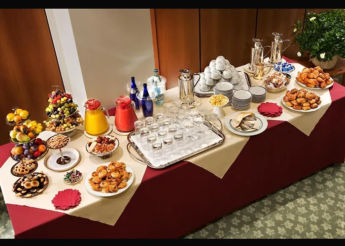 カヴォール ホテル