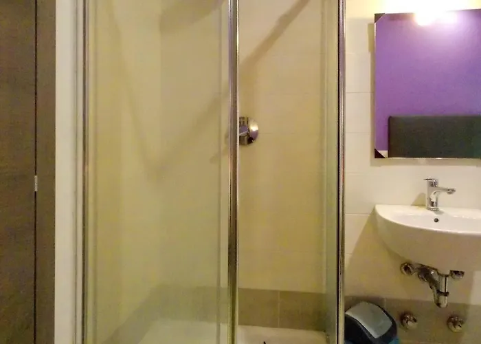 Midtown Hotel