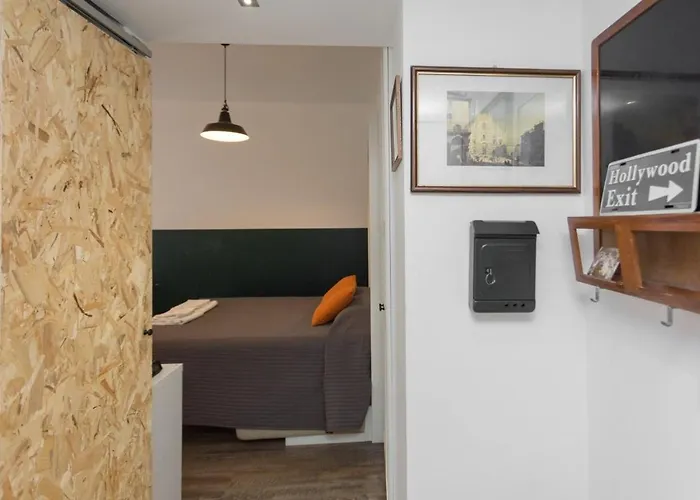 Lust Naviglio * Milan