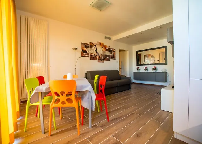 享受米兰酒店 招待所 米兰