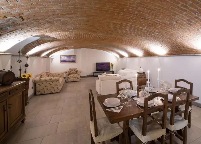 Loft In Navigli District With Jacuzzi & Sauna - Papiniano 아파트