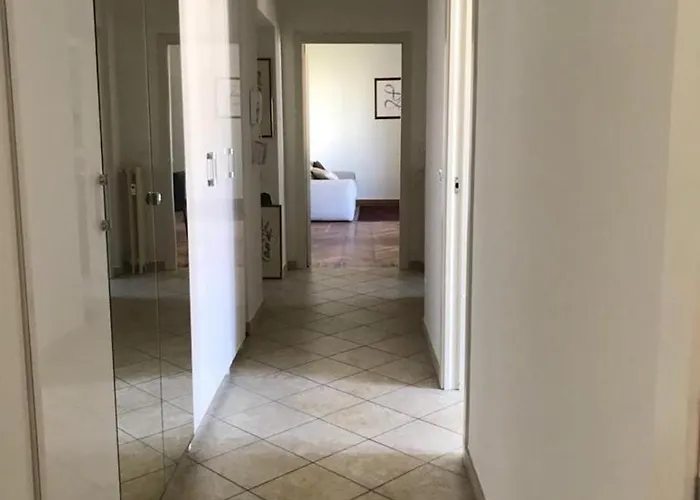 فندق مبيت وإفطار B&B La Casa Di Lara ميلان