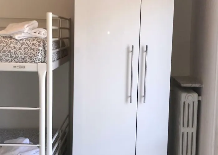 Pisanello Konukevi Milano