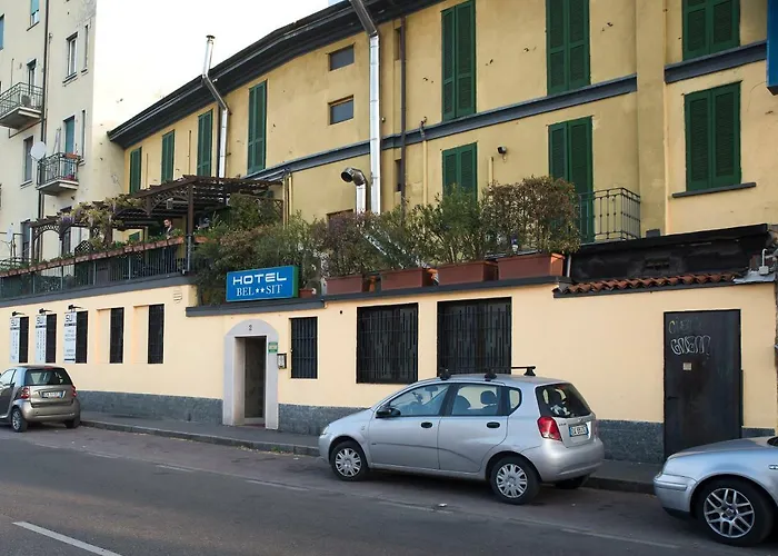 贝尔希特酒店 2*