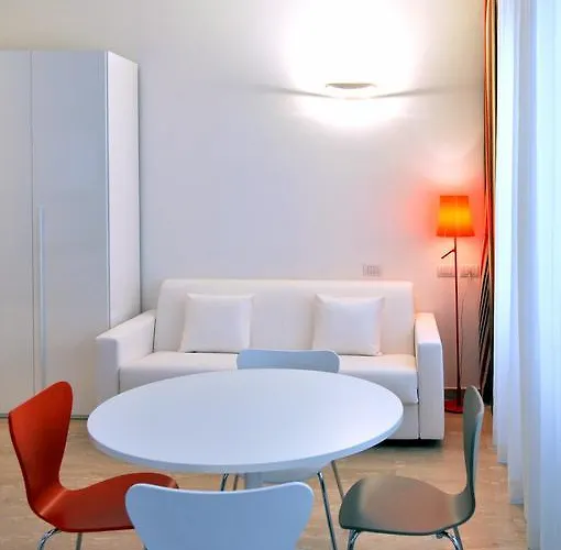 Lägenhetshotell Bb Bocconi 4*