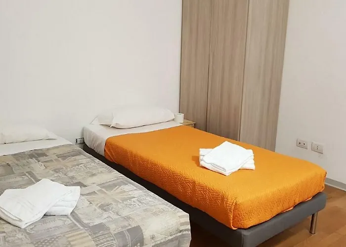 Red Line Division Milánó