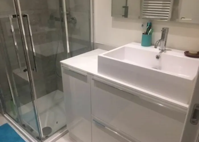 Fifty Eight Szálloda *