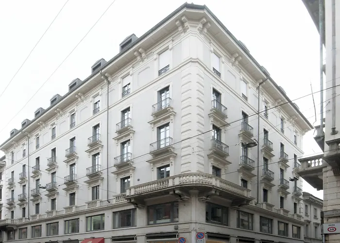 Fifty Eight Szálloda *