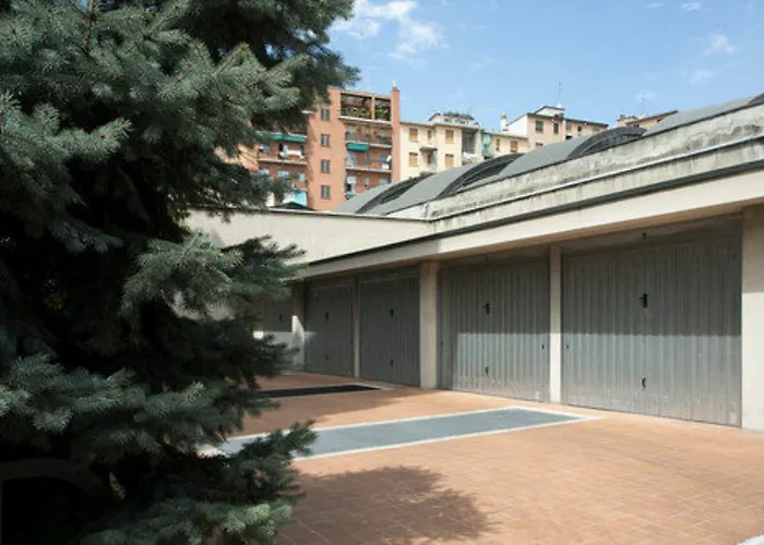 Loreto アパートホテル