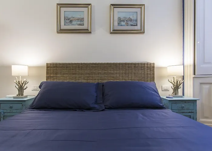 ゲストハウス Household Settembrini 4*