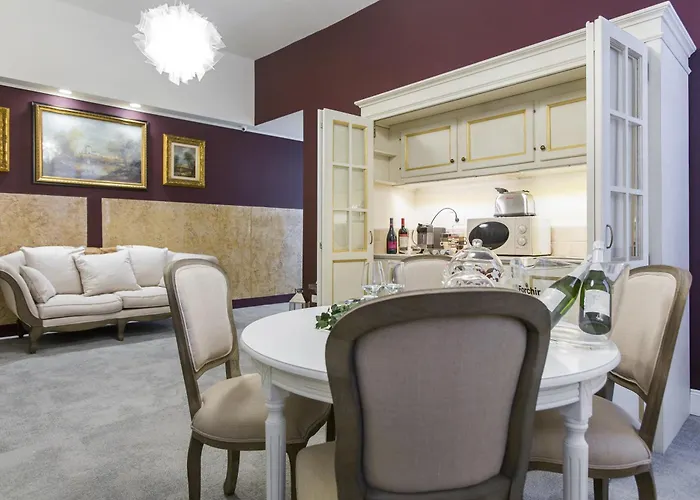 ゲストハウス Household Settembrini ミラノ