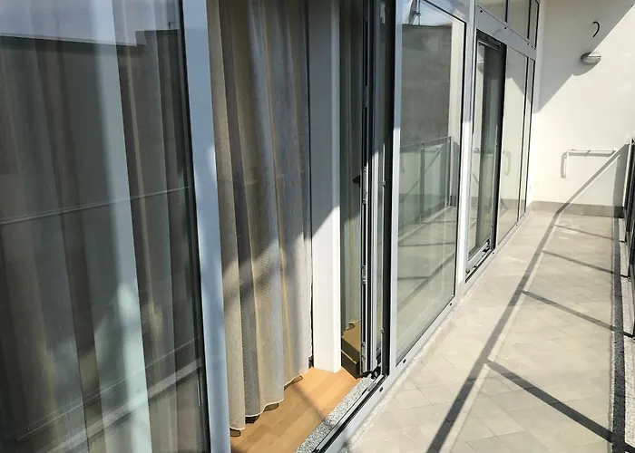 Red Line Division 3*