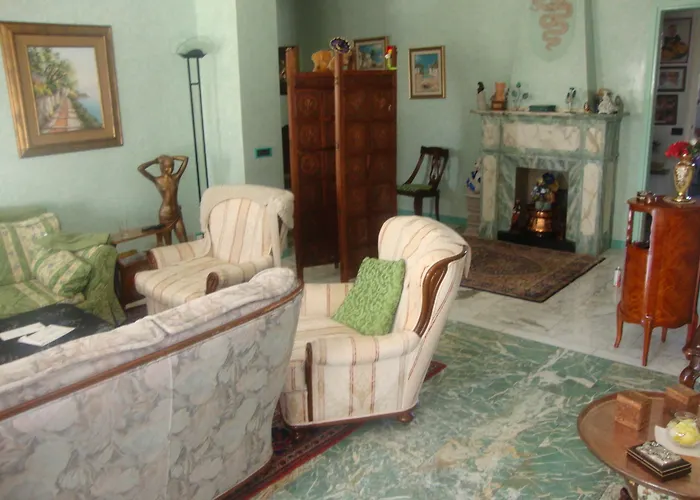 Cavaliere Penzion Milán