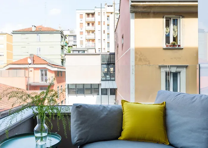 Joivy Stylish 1-bedroom Flat דירה *