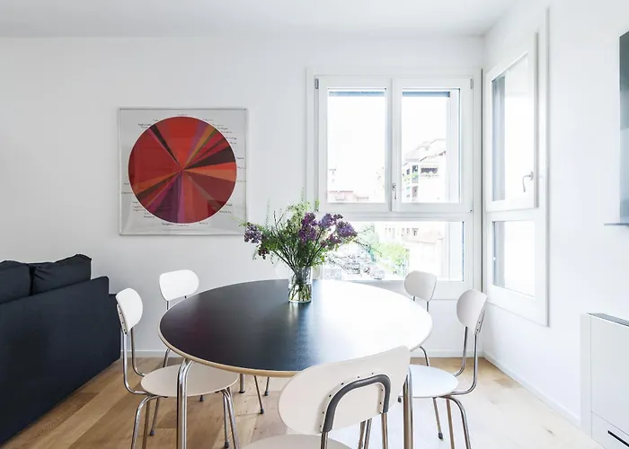 דירה Joivy Stylish 1-bedroom Flat מילאנו