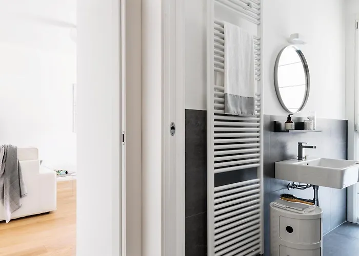 Joivy Stylish 1-bedroom Flat מילאנו