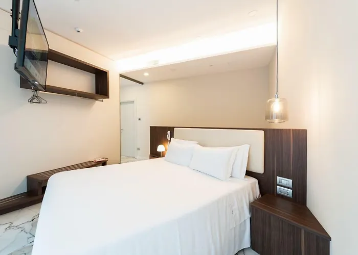 Castello Hotel Milano