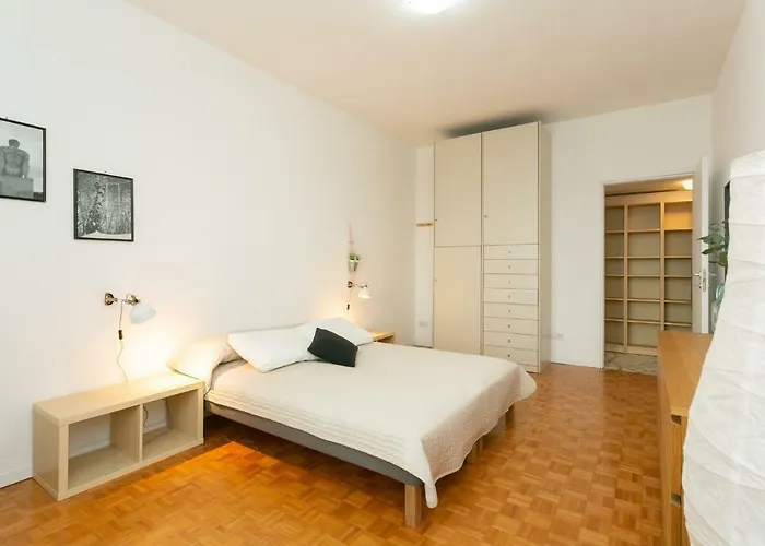 Апартаменты The Rent - Maciachini Two Bedroom