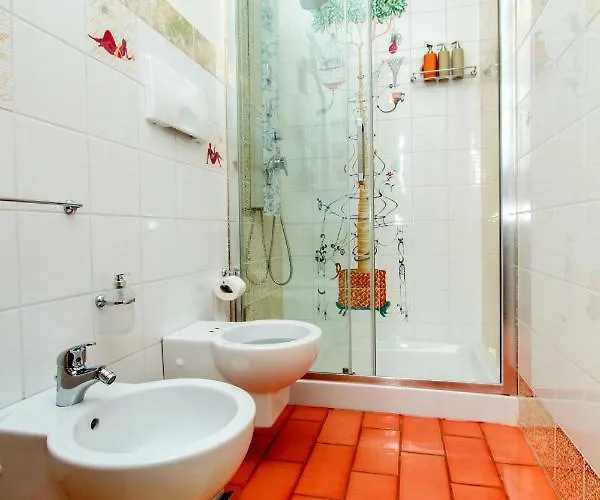 Bed and Breakfast Antico Cortile 4*