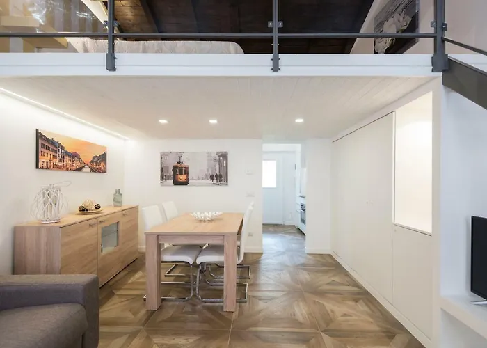 Luxury Centro * Милан