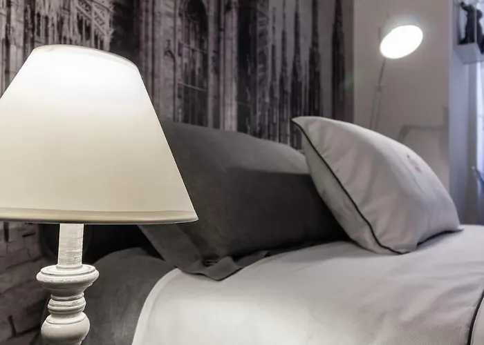 Brera Madonnina Apartament Mediolan