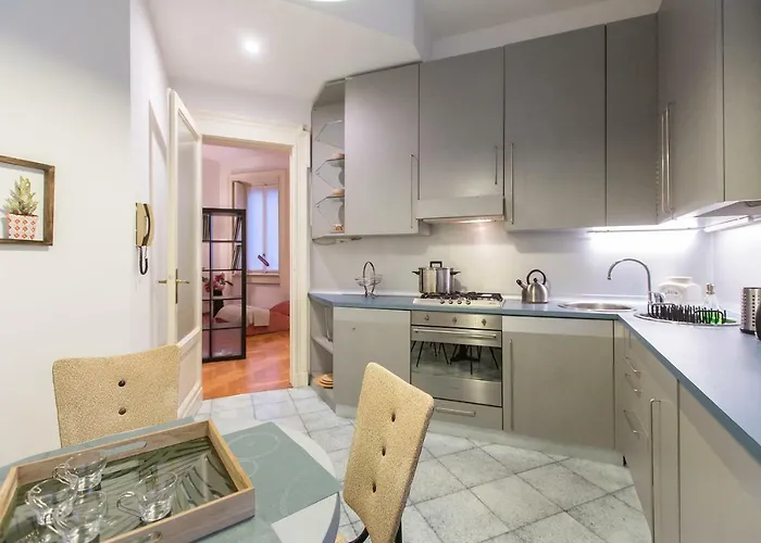 Design Ampio E Luminoso Milão