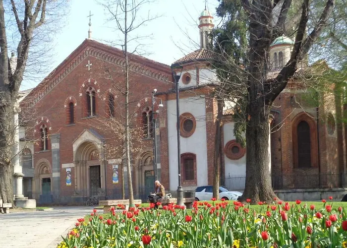 Olona Place 3 アパート *