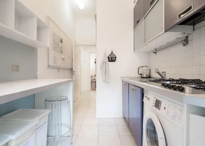 شقة Hacca Collection - 3br Bocconi-navigli
