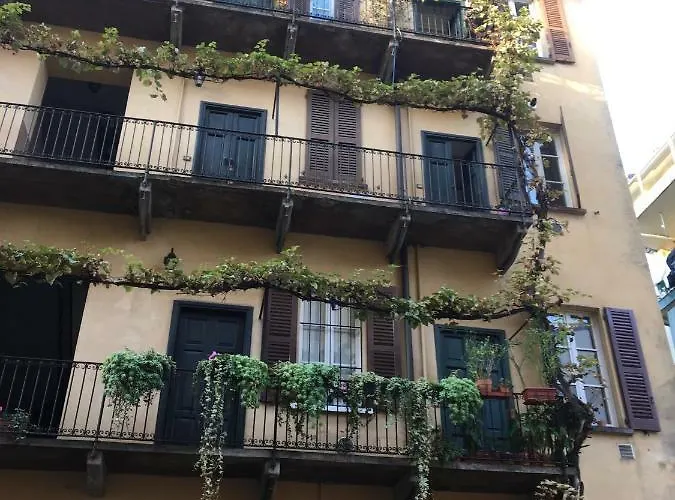 Naviglio Grande 아파트