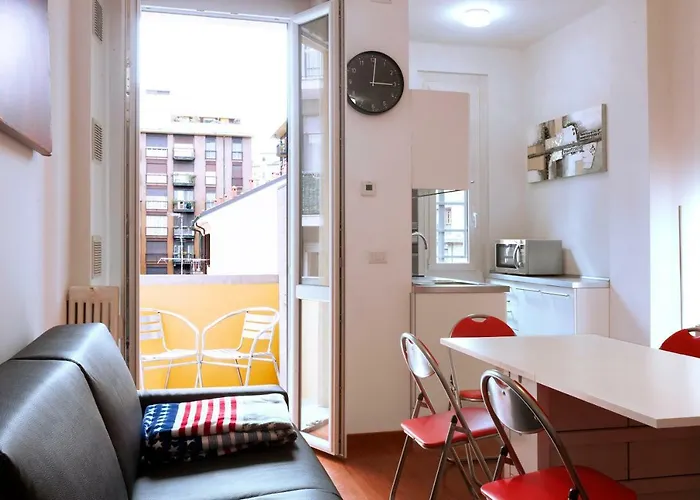 דירה Bright House In *