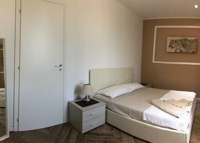 Camaldoli House アパート ミラノ
