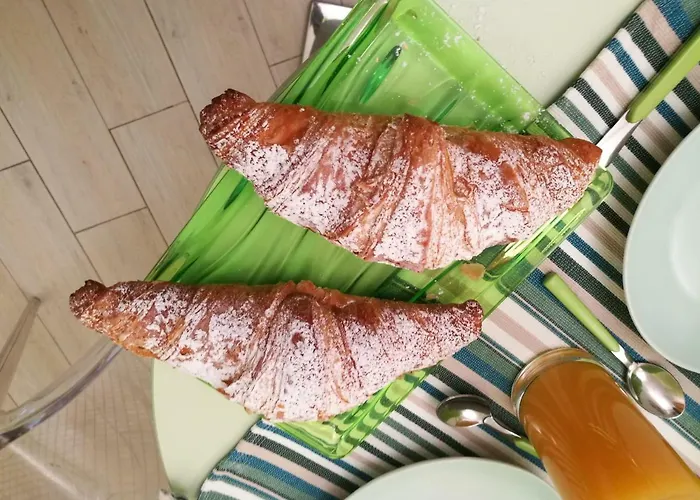 Linea Oda ve Kahvaltı 4*