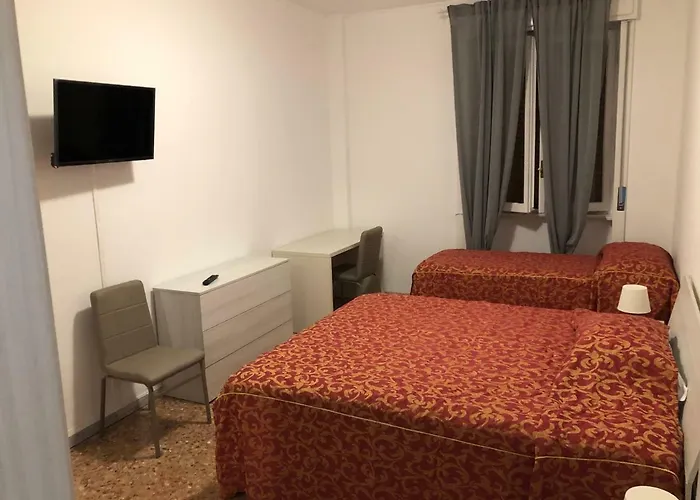 Guest house Leoncavallo House