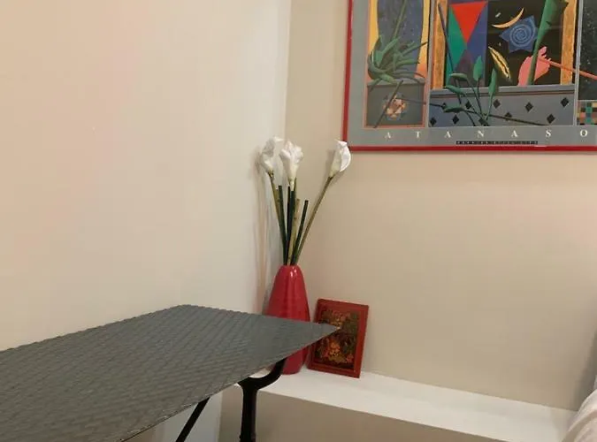 Fra Storia E Modernità Appartement