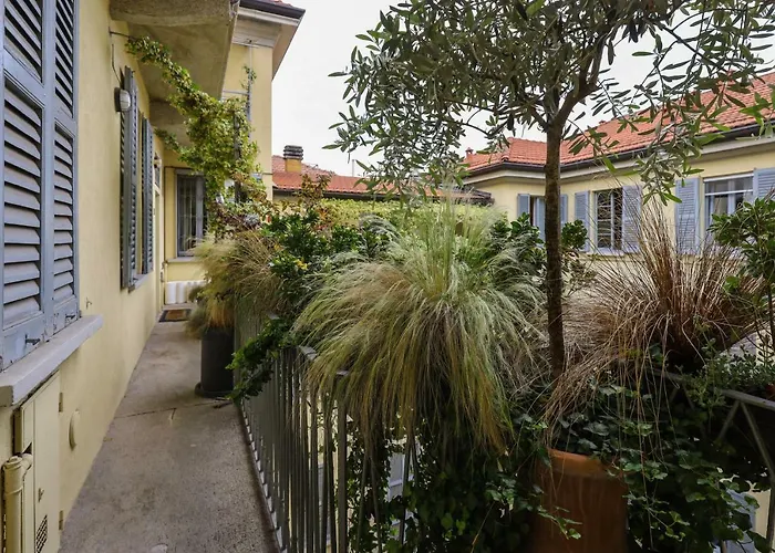 Moscova Luxury לינה וארוחת בוקר