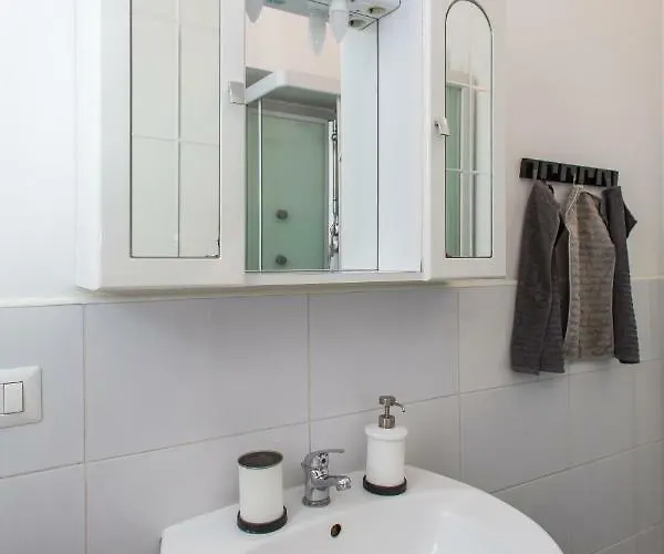 Bilocale Zona 200metri Da Stazione * Mediolan