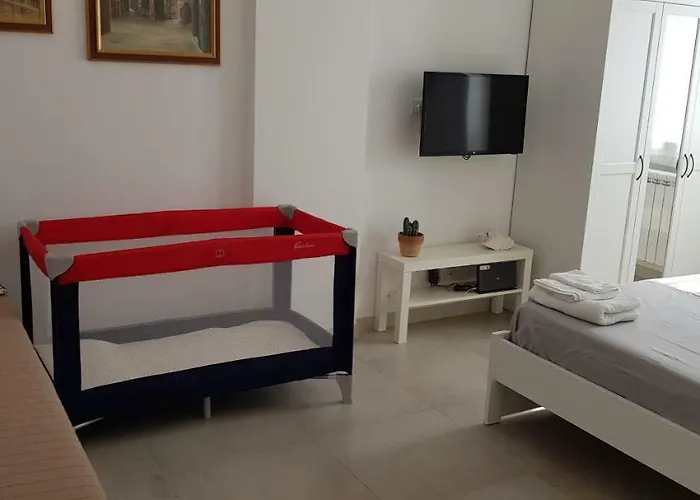 Area 14 Navigli 밀라노