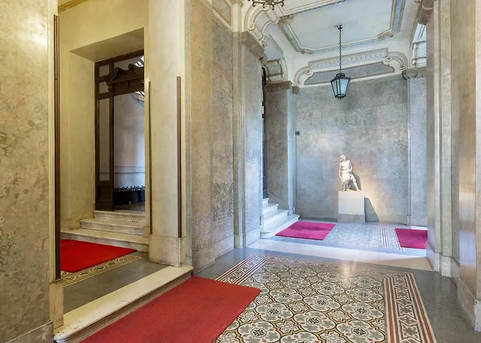 Viaboschetti1 * Milan