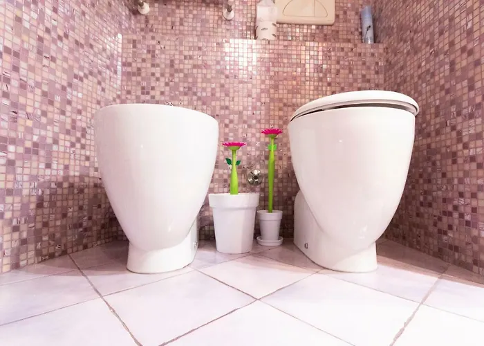 Alzaia 54 Navigli 아파트