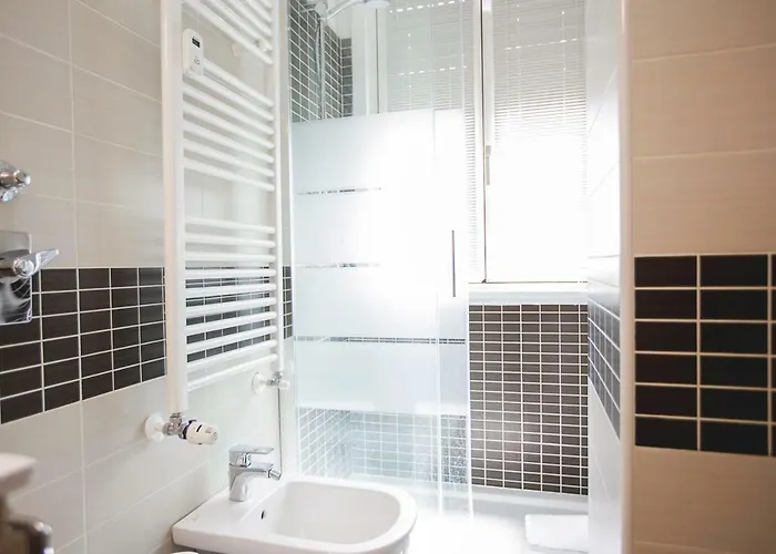 Lorenteggio Apartment