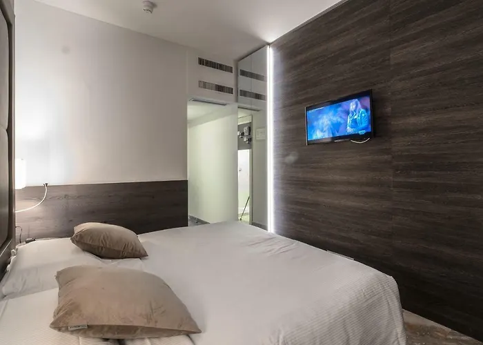 Hotell Canova Milano