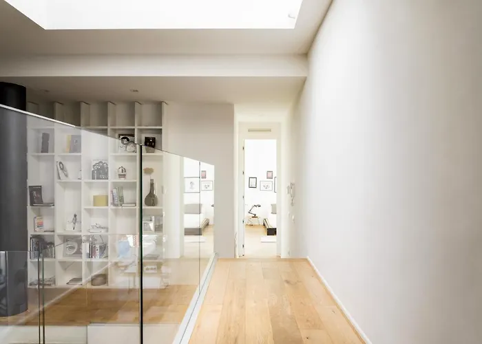 Stylish Loft With Garden, 8 Guests, 3 Bedrooms Lägenhet Milano