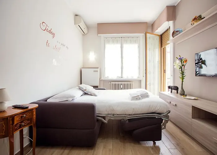 Lorenteggio Apartment Mailand