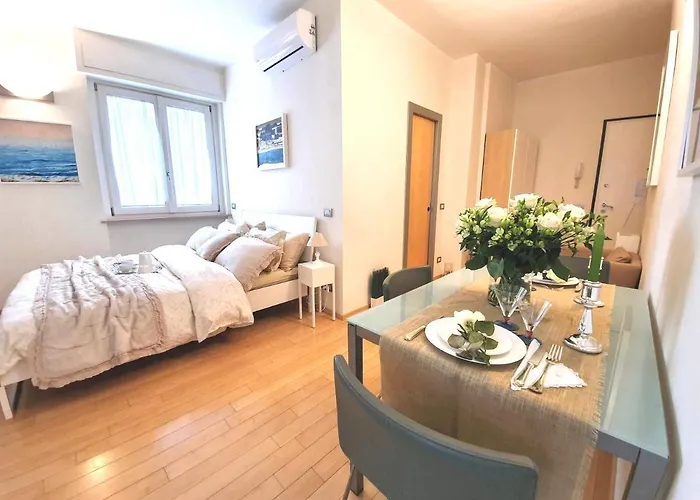 Corso Vercelli Lägenhet *