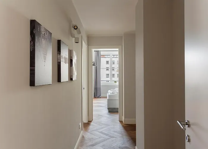 Apartment Hostmate -milano - Via Freguglia - Guastalla *