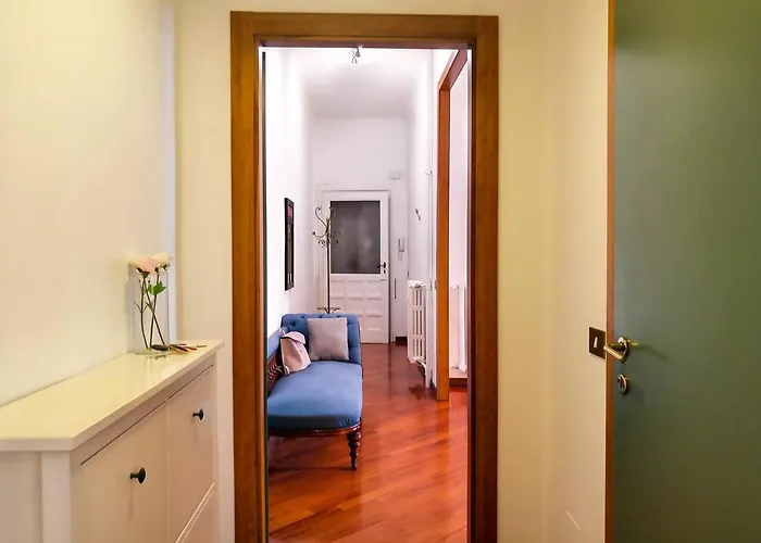 Apartman Joivy 1 Bedroom Next To Piazza Leonardo Da Vinci Milánó