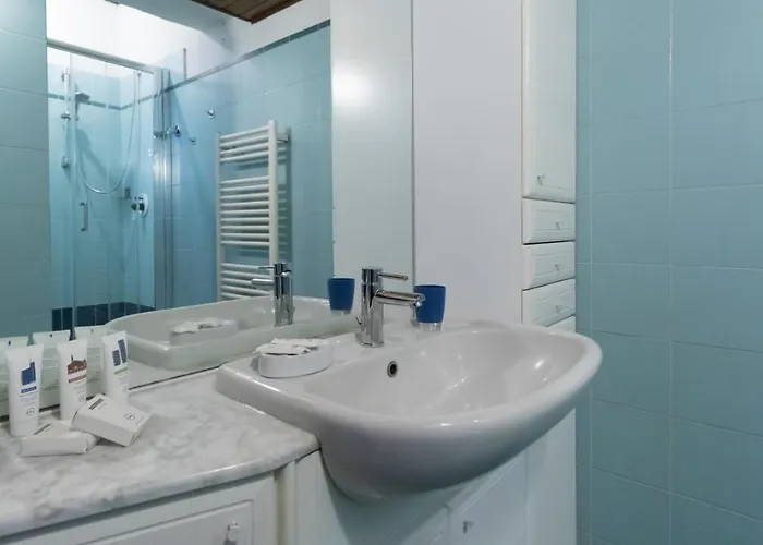 Italianway Easy - Massarani 5 Milánó