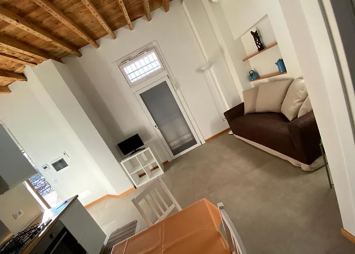 Novi Homes Apartment *